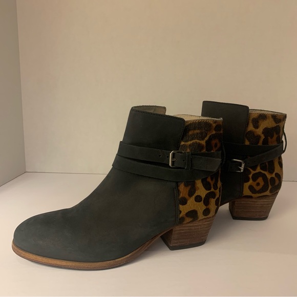 Boden Genuine Leather Wood Block Stacked Heel Calf-Hair Ankle Booties Size 39 - Picture 10 of 16